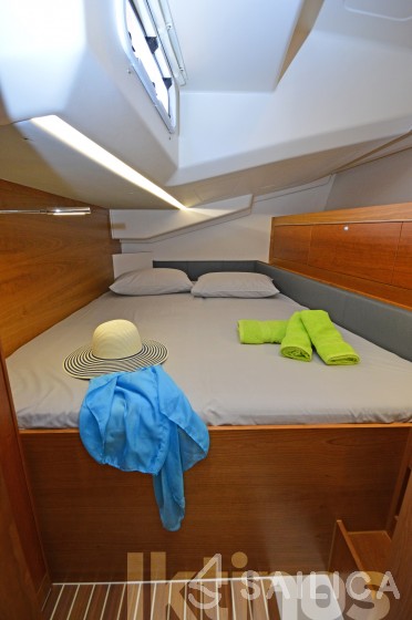 Hanse 505 - Yacht Charter Sailica