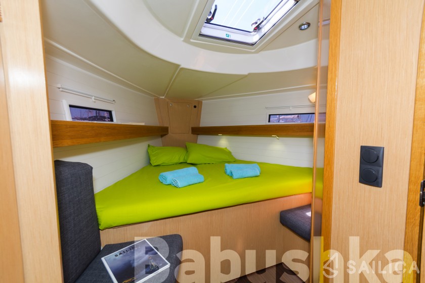 Bavaria Cruiser 40 - Yacht Charter Sailica