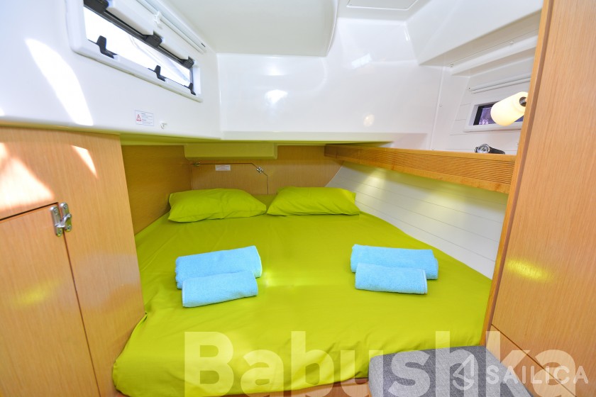 Bavaria Cruiser 40 - Yacht Charter Sailica