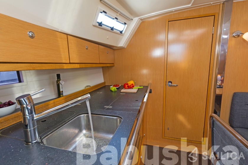 Bavaria Cruiser 40 - Yacht Charter Sailica