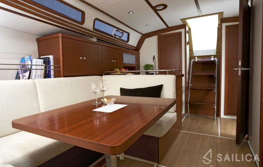 Hanse 400 - Yacht Charter Sailica