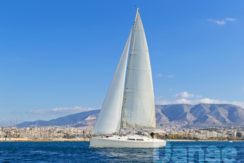 Hanse 400 - Yacht Charter Sailica