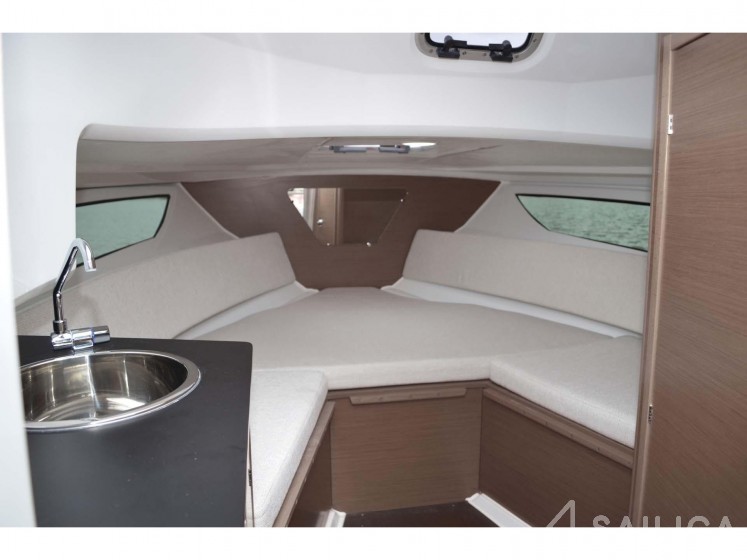 Cap Camarat 7.5 WA SERIE 2 - Yacht Charter Sailica