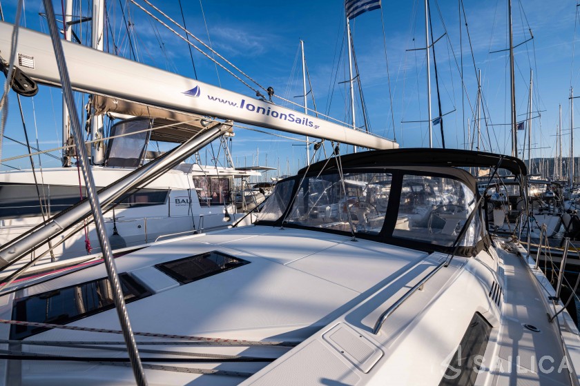 Oceanis 46.1 - Yacht Charter Sailica