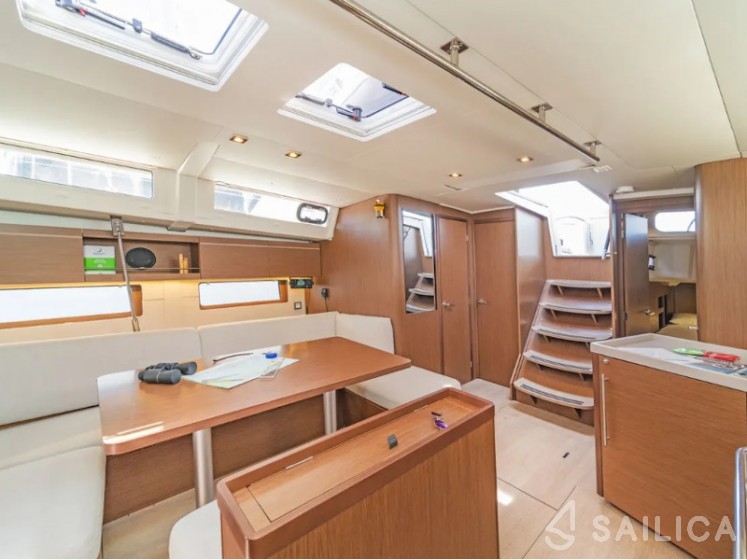 Oceanis 46.1 - Yacht Charter Sailica