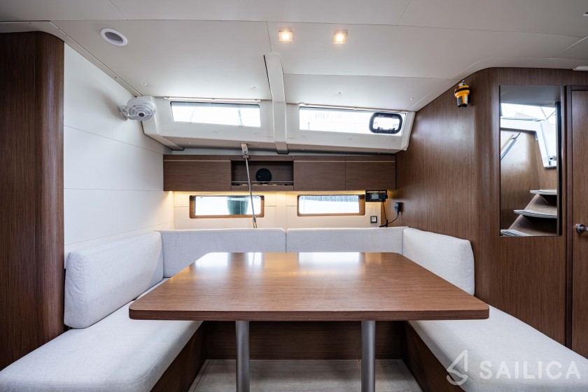 Oceanis 46.1 - Yacht Charter Sailica