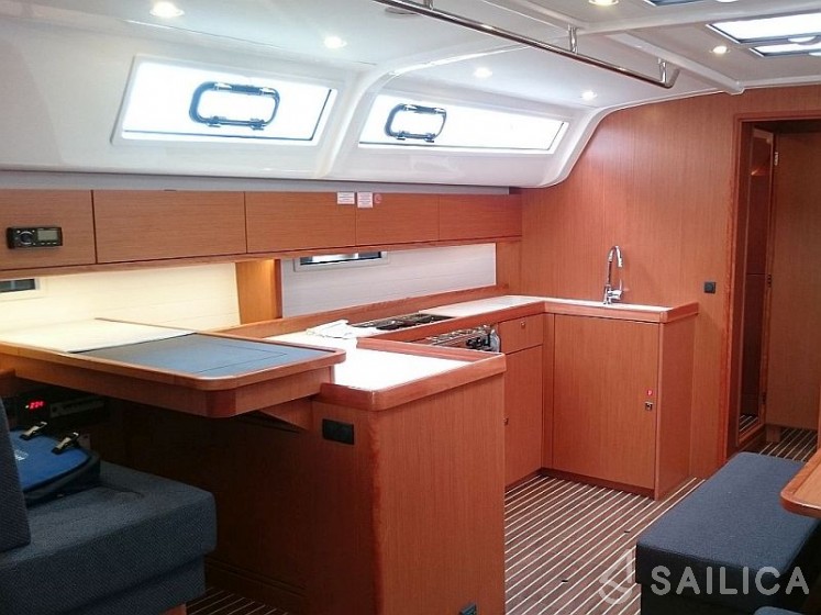 Bavaria Cruiser 51 - Yacht Charter Sailica