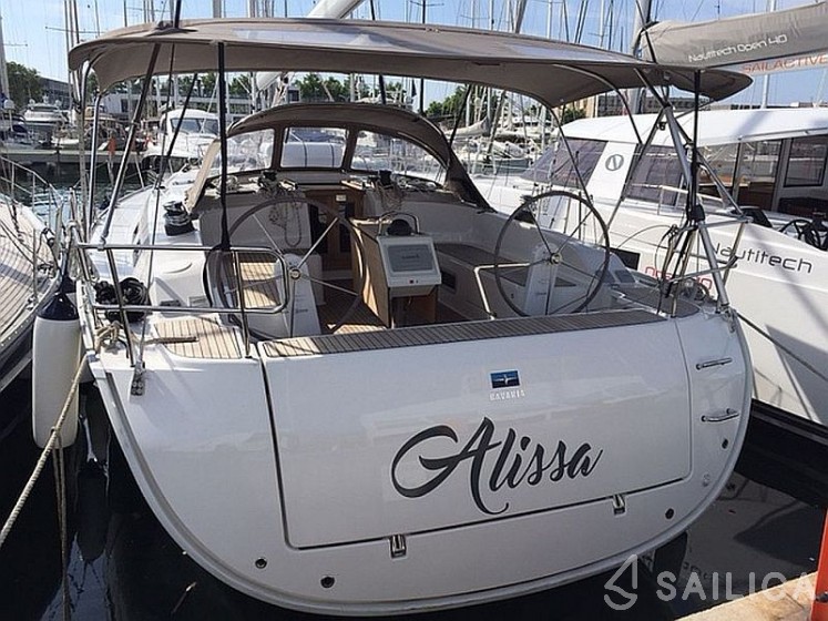 Bavaria Cruiser 51 - Yacht Charter Sailica
