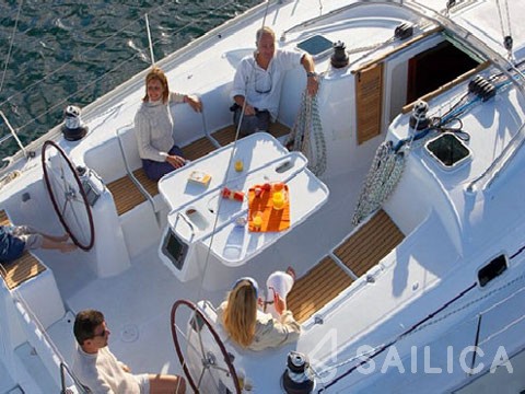 Cyclades 50.5 - Yacht Charter Sailica