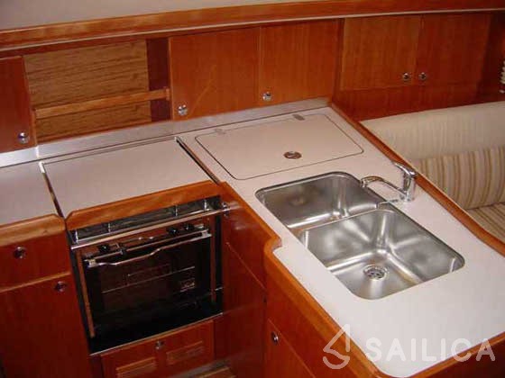 Elan 344 Impression - Yacht Charter Sailica