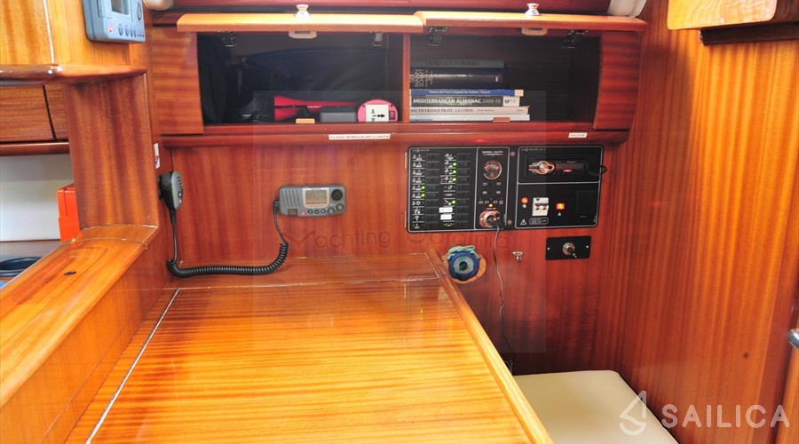 Bavaria 38 - Yacht Charter Sailica