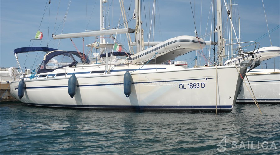 Bavaria 38 - Yacht Charter Sailica