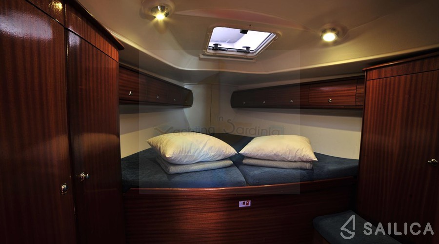 Bavaria 38 - Yacht Charter Sailica