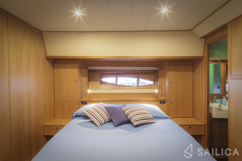 Lobfish 57 - Yacht Charter Sailica