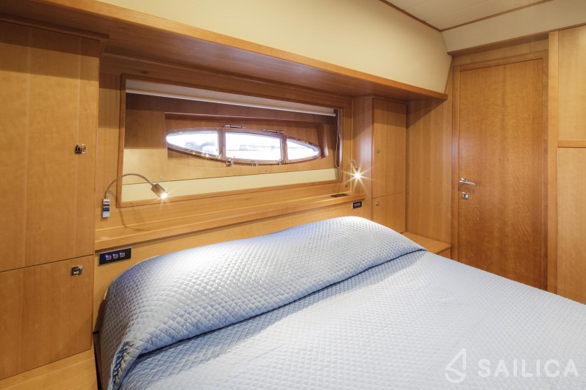 Lobfish 57 - Yacht Charter Sailica
