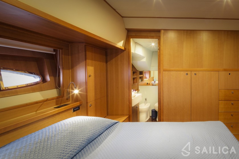 Lobfish 57 - Yacht Charter Sailica