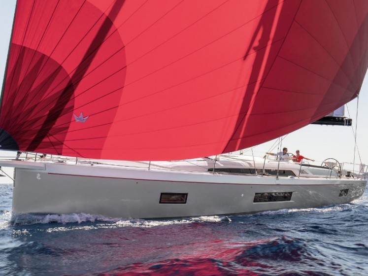 Oceanis 51.1 - Yacht Charter Sailica