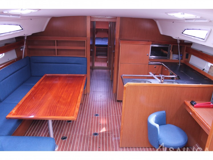 Bavaria 51 Cruiser - Yacht Charter Sailica