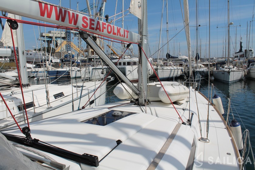 Sun Odyssey 439 - Yacht Charter Sailica