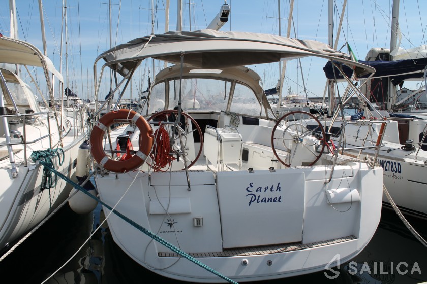 Sun Odyssey 439 - Yacht Charter Sailica