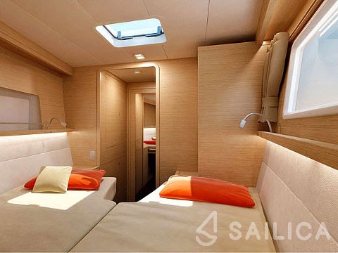 Lagoon 450 - Yacht Charter Sailica