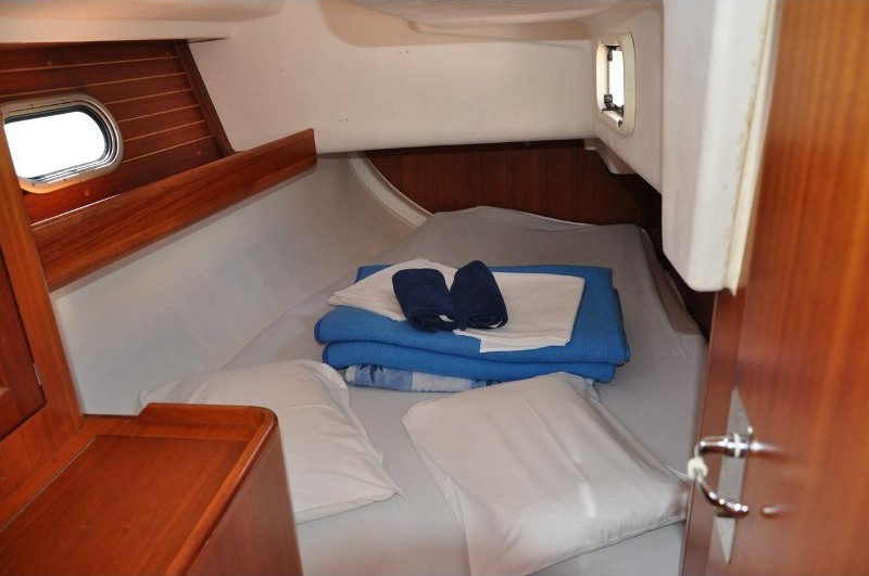 Elan 36 - Yacht Charter Sailica