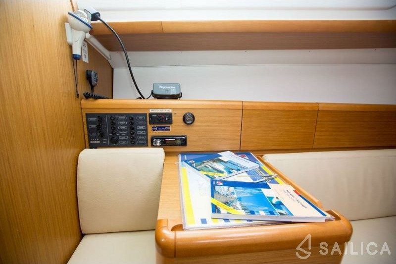 Elan 344 Impression - Yacht Charter Sailica