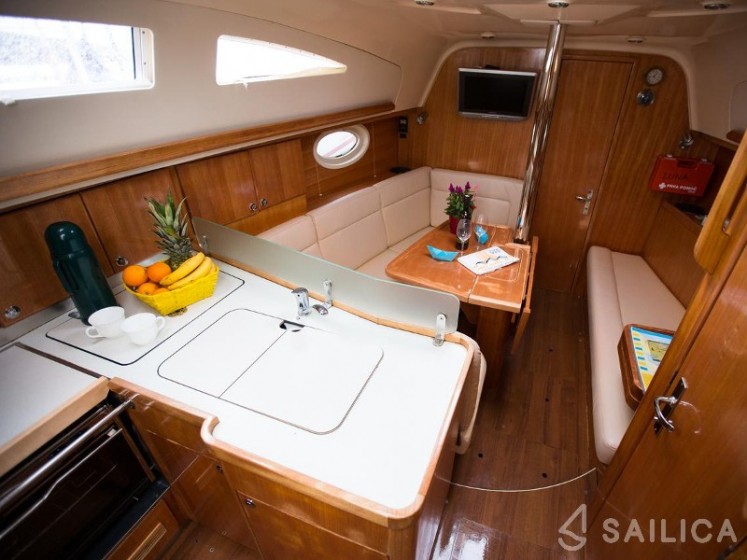 Elan 344 Impression - Yacht Charter Sailica