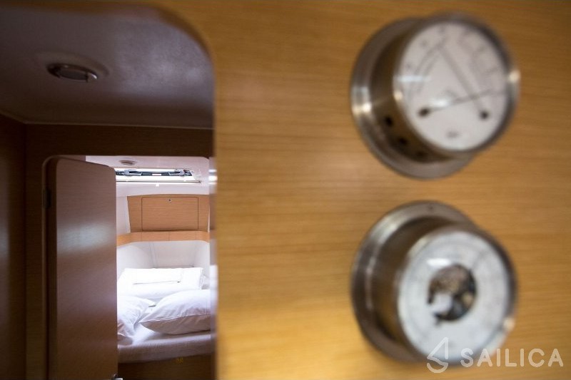 Elan 444 Impression - Yacht Charter Sailica