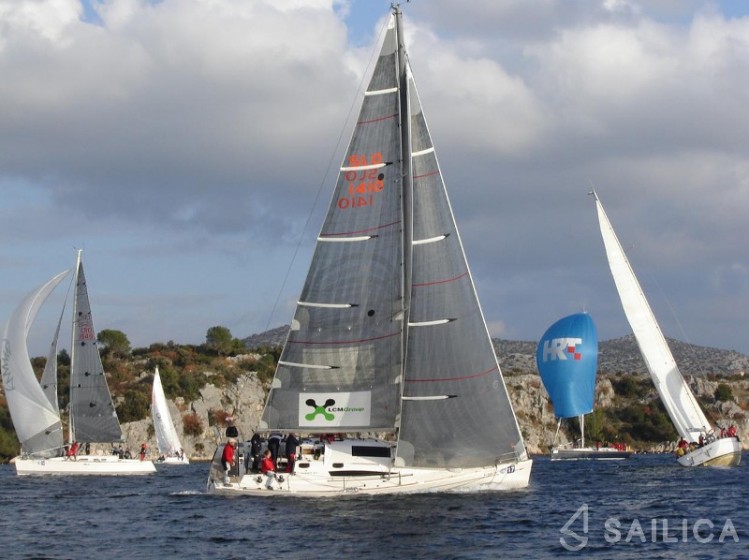 Elan 410 - Yacht Charter Sailica