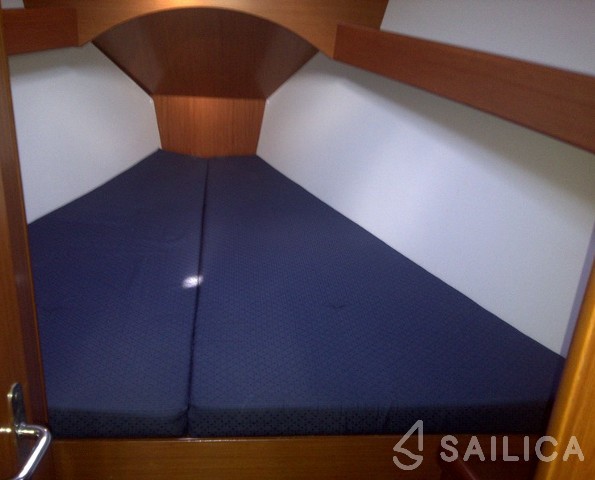 Cyclades 43.4 - Yacht Charter Sailica