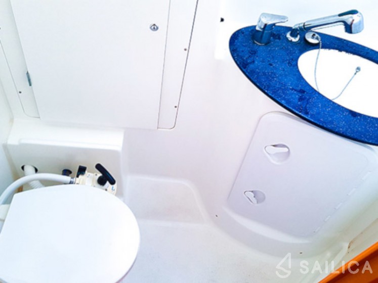 Cyclades 43.4 - Yacht Charter Sailica