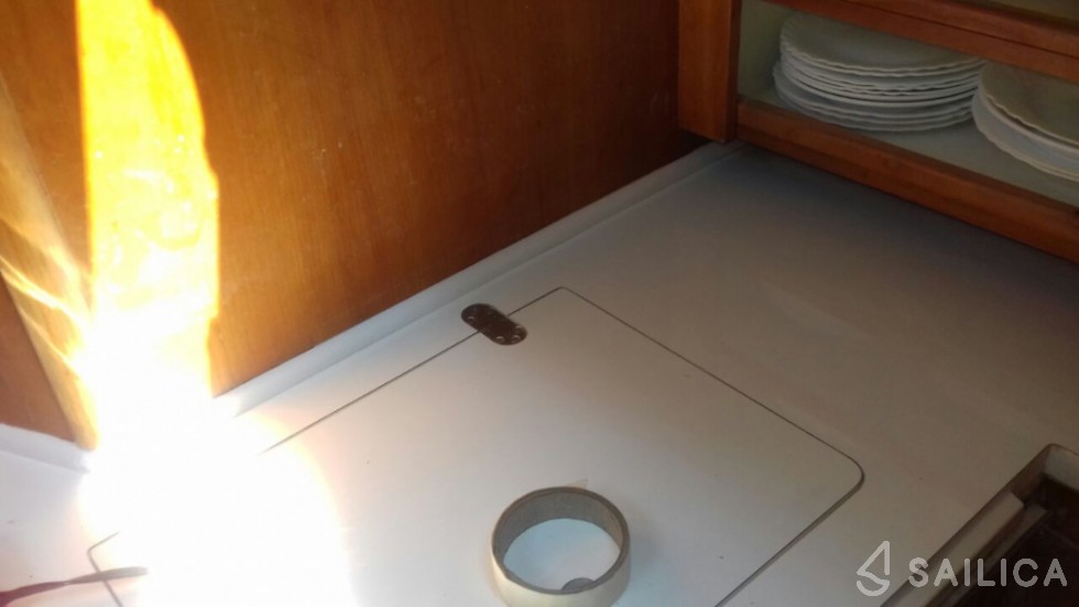 Salona 45 - Yacht Charter Sailica