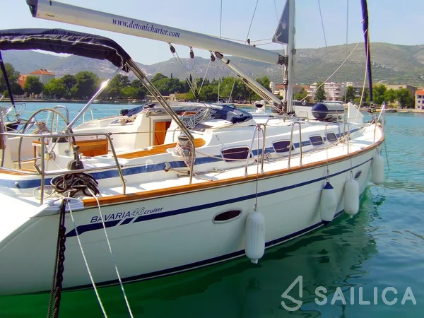 Bavaria 46 Cruiser - Yacht Charter Sailica