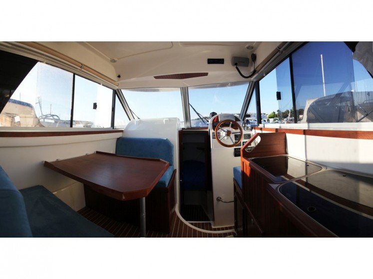 Adria Event 850 - Yacht Charter Sailica