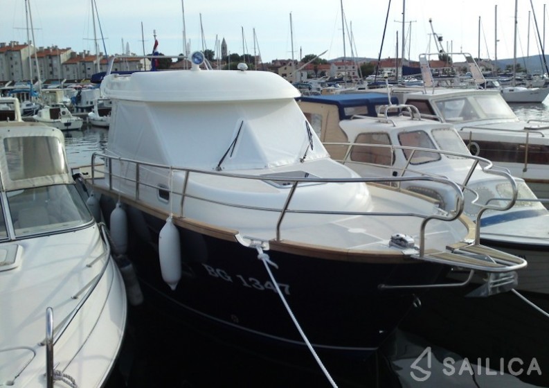 Adria Event 850 - Yacht Charter Sailica