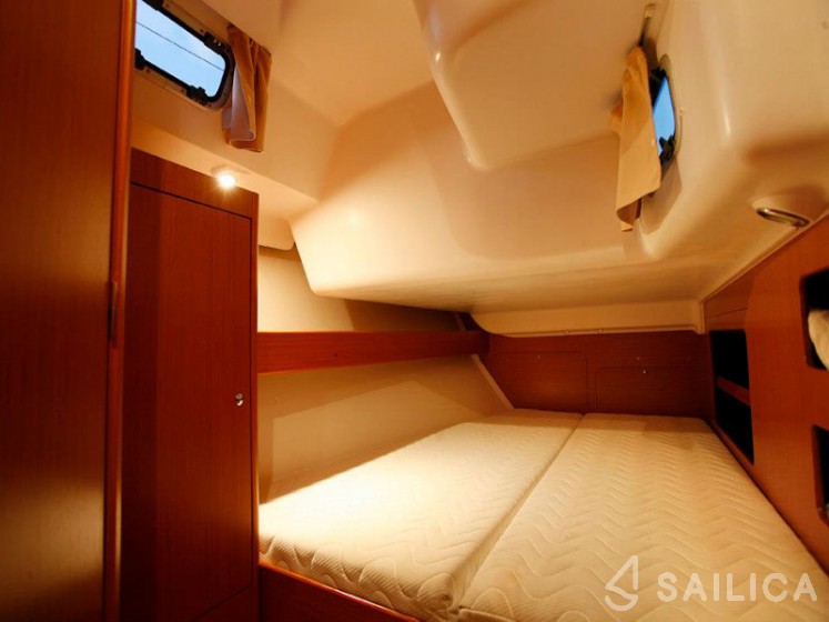 Cyclades 50.5 - Yacht Charter Sailica