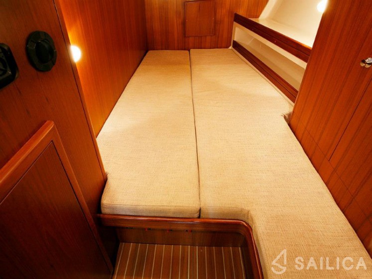 Ocean Star 51.2 - Yacht Charter Sailica