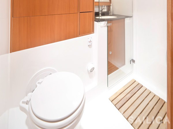 Bavaria Cruiser 50 - Yacht Charter Sailica