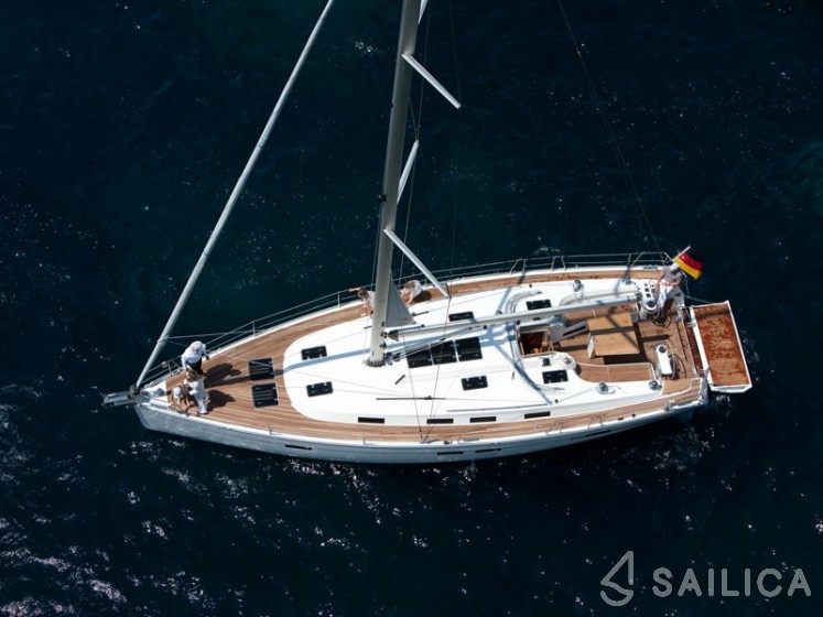 Bavaria Cruiser 45 - Yacht Charter Sailica