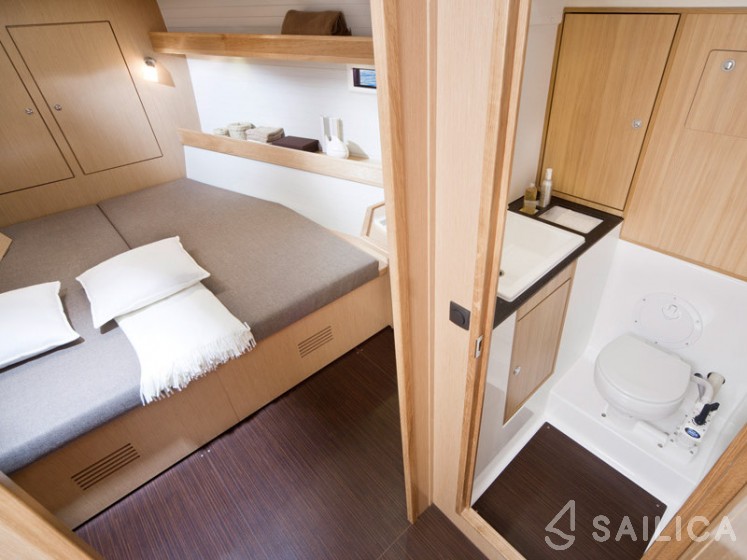 Bavaria Cruiser 45 - Yacht Charter Sailica