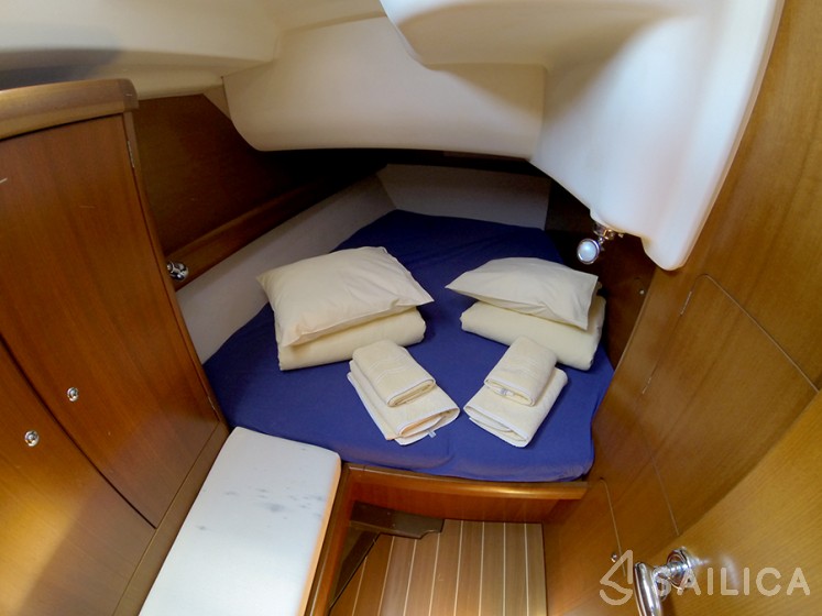 Grand Soleil 45 - Yacht Charter Sailica