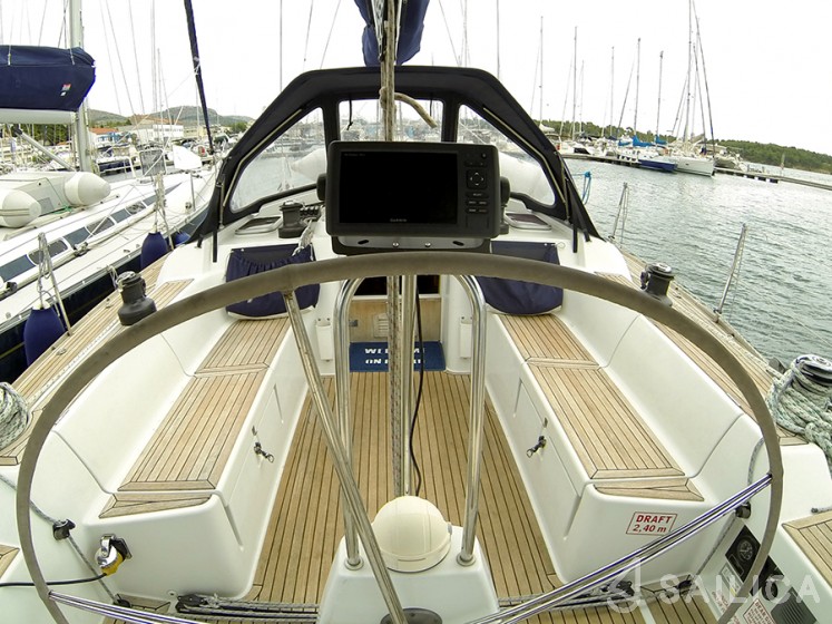 Grand Soleil 45 - Yacht Charter Sailica