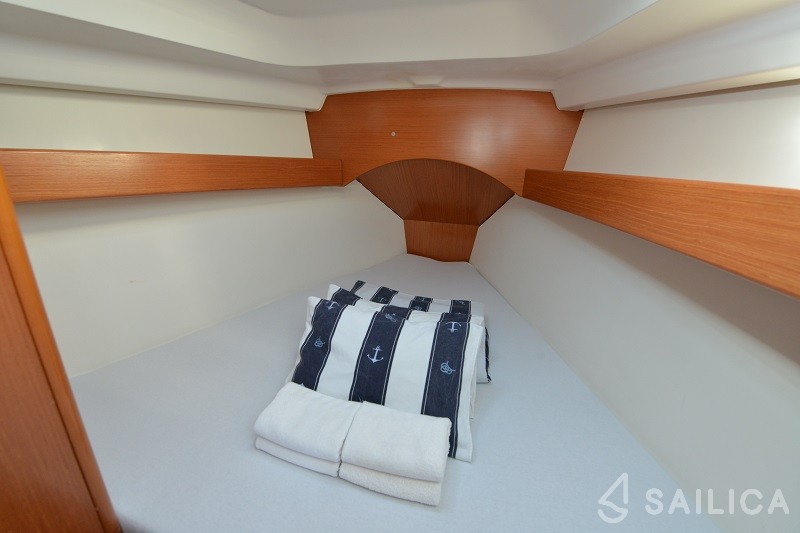 Cyclades 43.4 - Yacht Charter Sailica