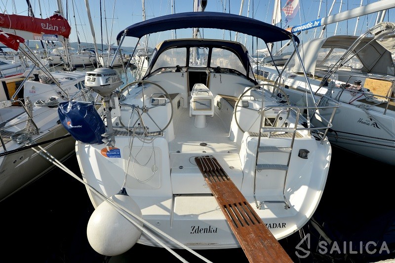 Cyclades 43.4 - Yacht Charter Sailica