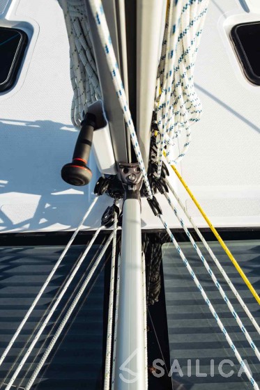 Elan Impression 40.1 - Yacht Charter Sailica