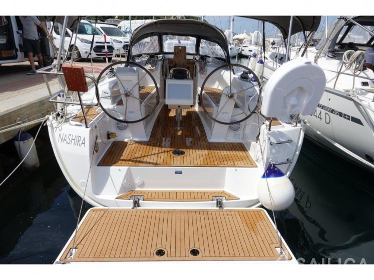 Bavaria 34 Cruiser - Yacht Charter Sailica