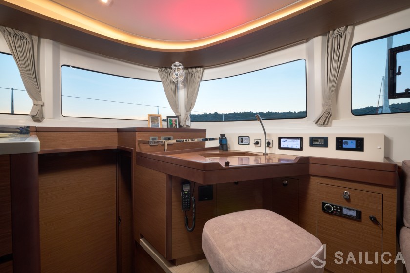 Lagoon 46  - Yacht Charter Sailica