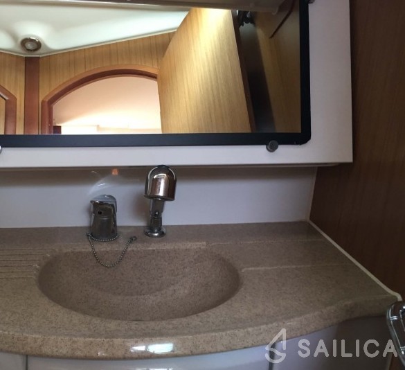 Sun Odyssey 45 - Yacht Charter Sailica