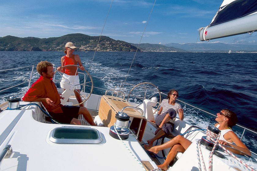 Sun Odyssey 45 - Yacht Charter Sailica